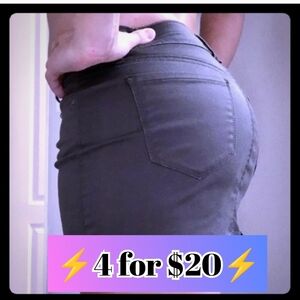 Old Navy Charcoal Mini skirt ⚡4 for $20⚡NWOT Size: 2